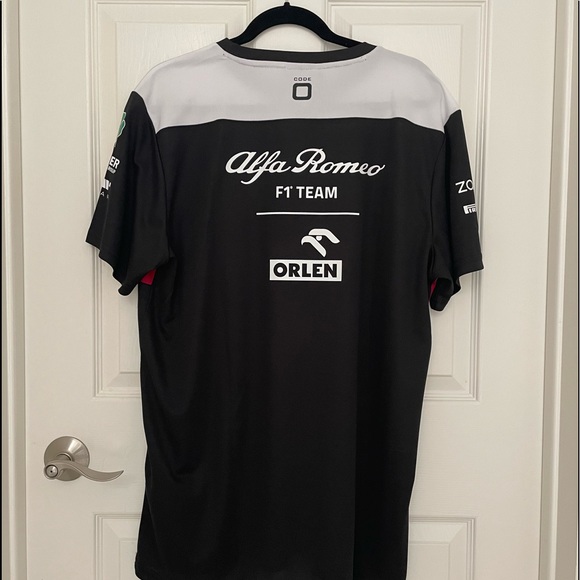 πMENS ALFA ROMEO OFFICIAL F1 TEAM SHIRT π - Picture 4 of 8